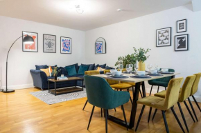 Canal Street Apartment